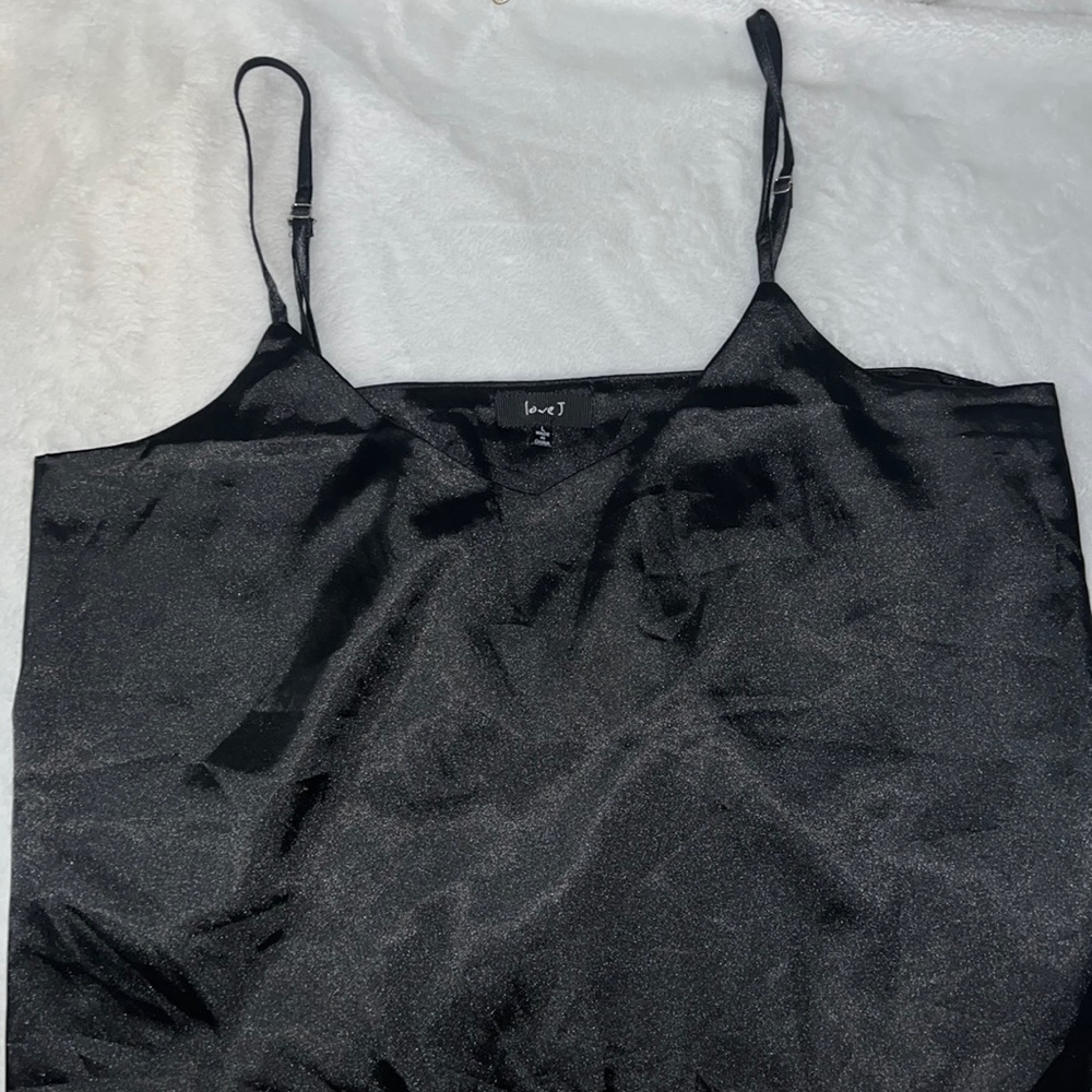 Satin V Top